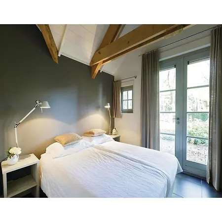 Villa Boshuis 16p