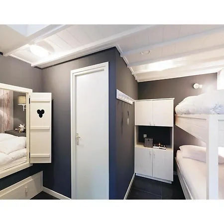 Villa Boshuis 16p *