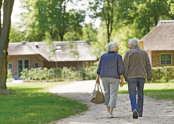 Boshuis 16p ヴィラ エルメロ